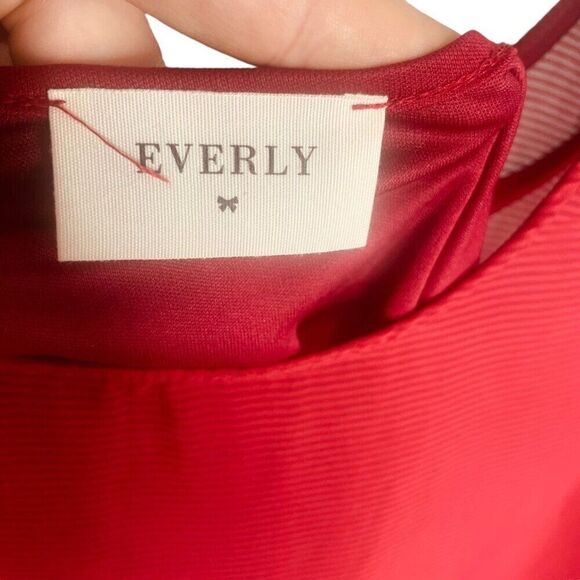 Everly x Anthropologie | Chiffon Bell Sleeve Blouse Size M | EUC Red Sheer - Picture 3 of 8